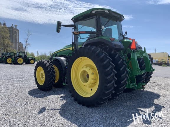 Image of John Deere 8R 410 equipment image 4