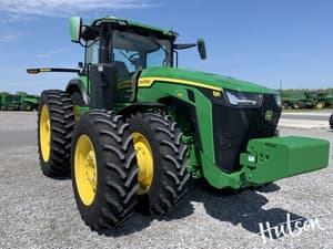 2024 John Deere 8R 410 Image