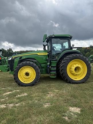 Image of John Deere 8R 410 equipment image 2