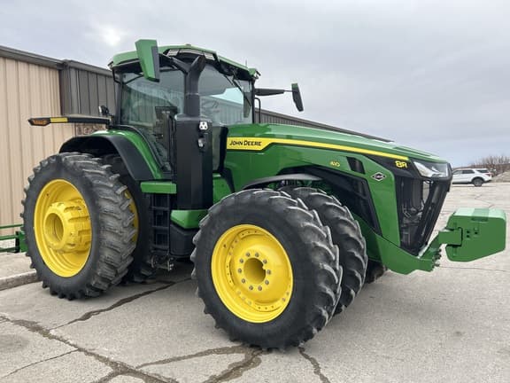 Image of John Deere 8R 410 equipment image 2