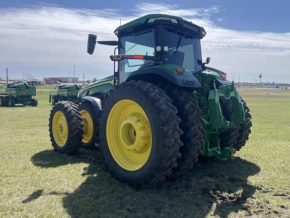 Image of John Deere 8R 410 equipment image 3