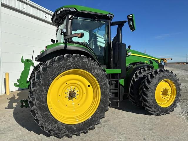 Image of John Deere 8R 410 equipment image 4
