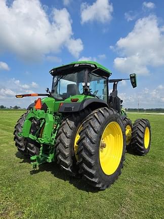 Image of John Deere 8R 410 equipment image 2