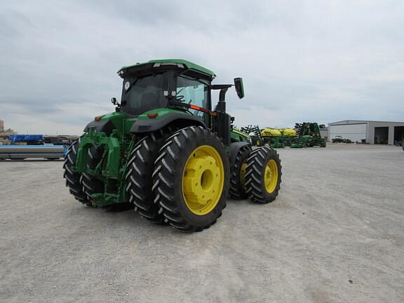 Image of John Deere 8R 410 equipment image 4