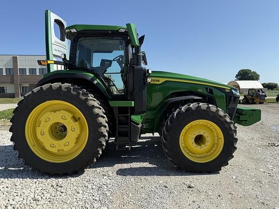 Image of John Deere 8R 410 equipment image 3