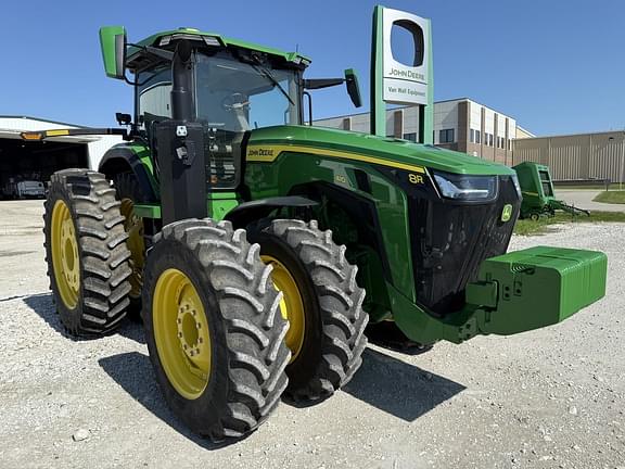 Image of John Deere 8R 410 equipment image 2