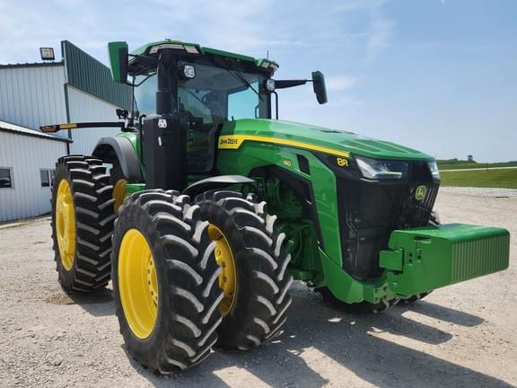 Image of John Deere 8R 410 equipment image 2