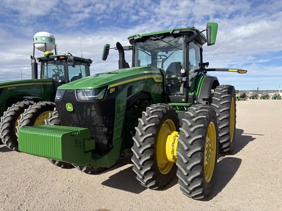 Image of John Deere 8R 410 equipment image 2