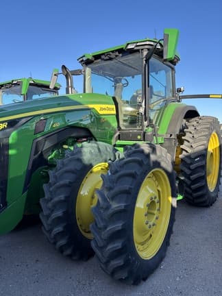 Image of John Deere 8R 410 equipment image 1