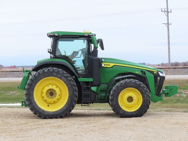 Image of John Deere 8R 410 equipment image 3