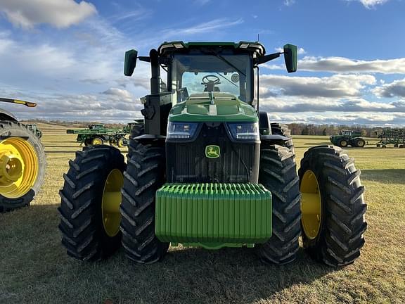 Image of John Deere 8R 410 equipment image 1