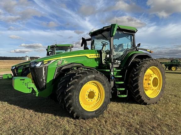 Image of John Deere 8R 410 Primary image