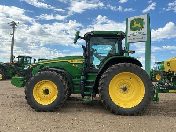 Image of John Deere 8R 410 equipment image 1