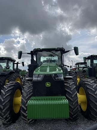 Image of John Deere 8R 410 equipment image 2