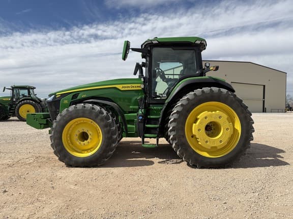 Image of John Deere 8R 410 equipment image 1