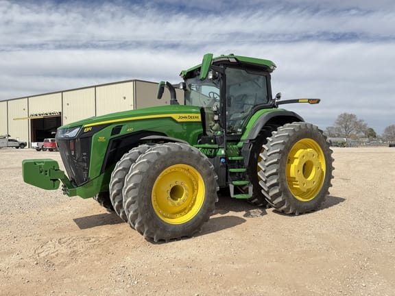 2024 John Deere 8R 410 Equipment Image0