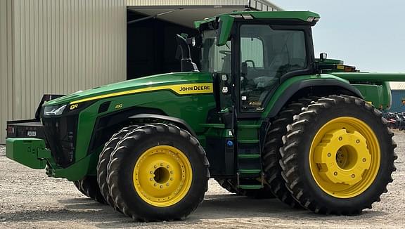 Image of John Deere 8R 410 equipment image 2