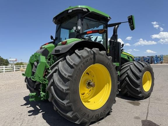 Image of John Deere 8R 410 equipment image 4