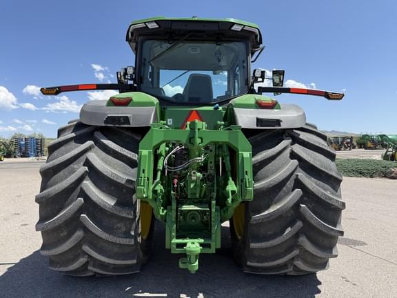 Image of John Deere 8R 410 equipment image 3