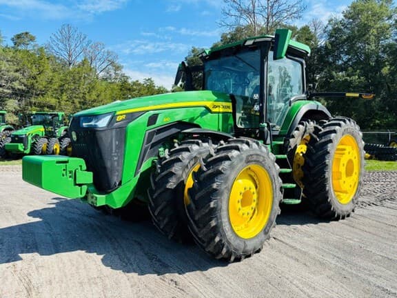 Image of John Deere 8R 410 Primary image