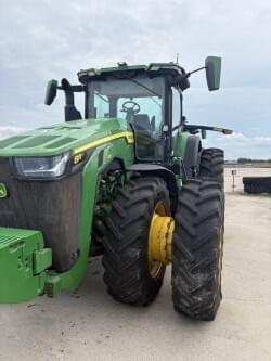Image of John Deere 8R 410 equipment image 3