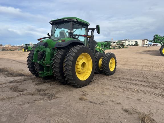 Image of John Deere 8R 410 equipment image 4