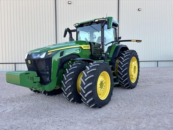 Image of John Deere 8R 410 Primary image