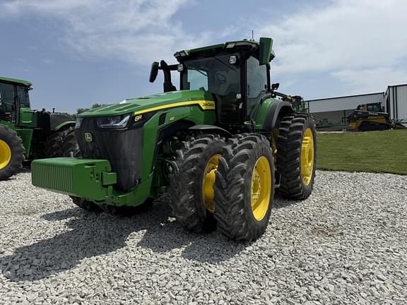 Image of John Deere 8R 410 equipment image 2