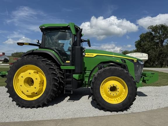 Image of John Deere 8R 410 equipment image 4