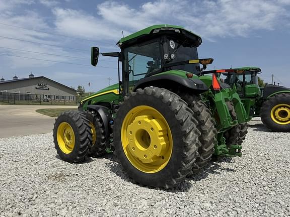 Image of John Deere 8R 410 equipment image 4