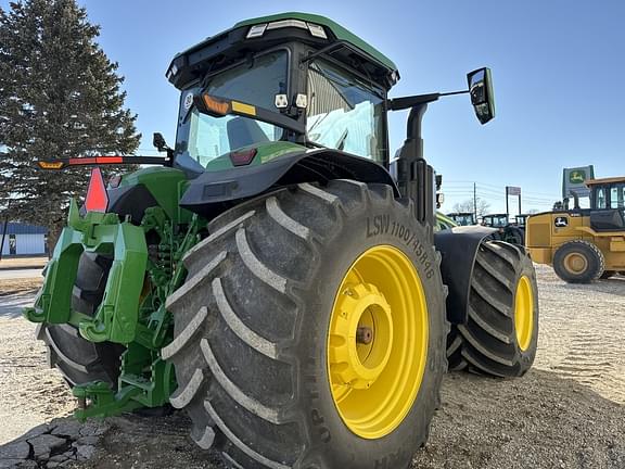 Image of John Deere 8R 410 equipment image 4