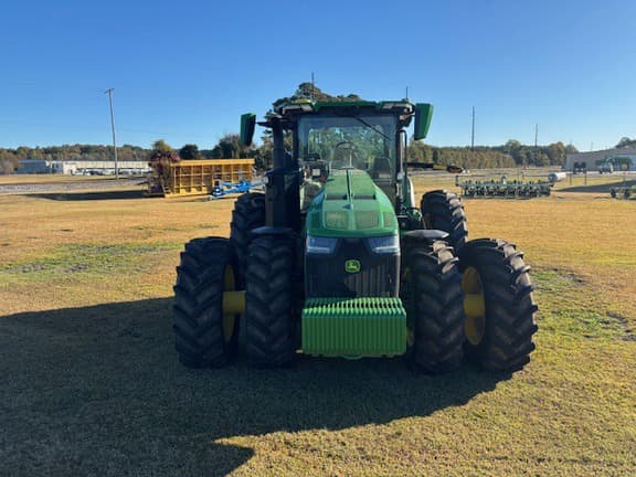 Image of John Deere 8R 410 equipment image 2