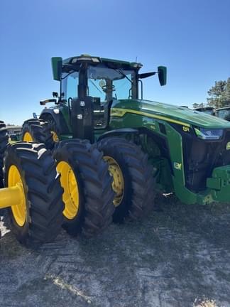 Image of John Deere 8R 410 equipment image 2