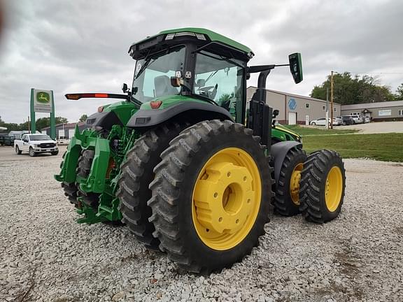 Image of John Deere 8R 410 equipment image 2
