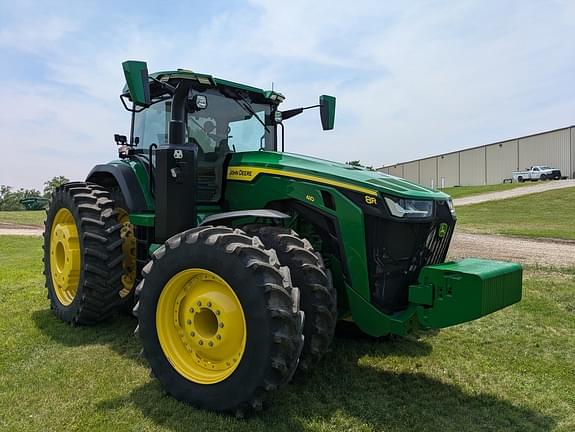 Image of John Deere 8R 410 equipment image 4