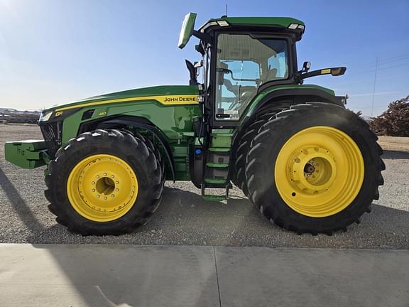 Image of John Deere 8R 410 equipment image 4