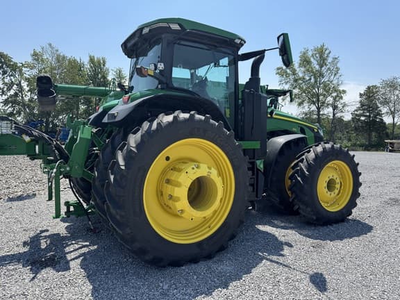 Image of John Deere 8R 410 equipment image 3