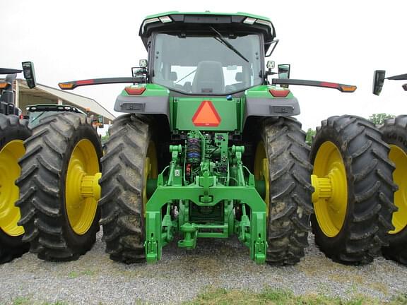 Image of John Deere 8R 410 equipment image 1