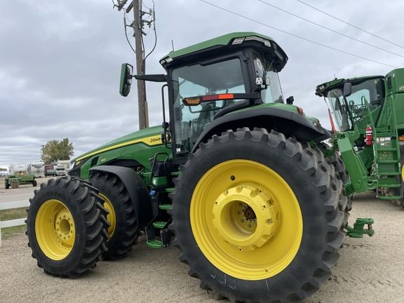 Main image John Deere 8R 410