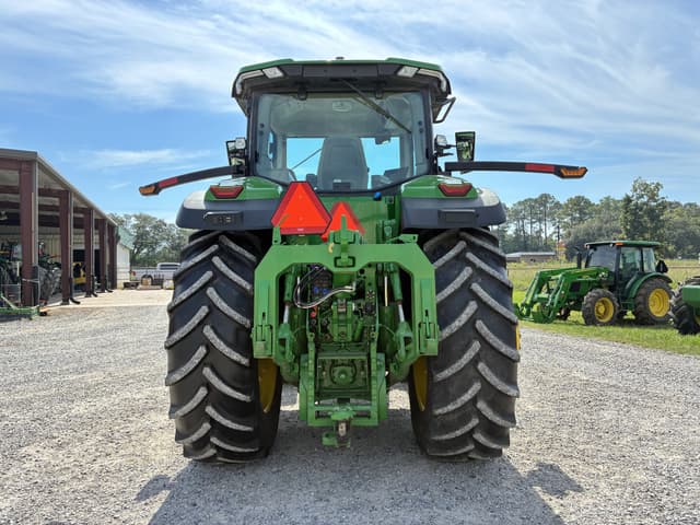 Image of John Deere 8R 410 equipment image 3