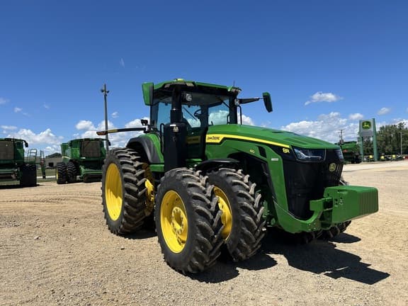 Image of John Deere 8R 410 equipment image 2