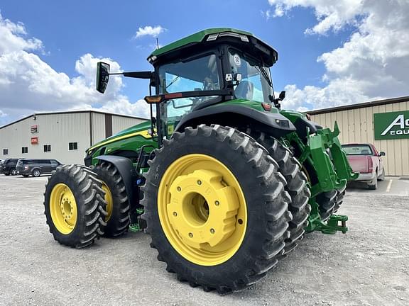 Image of John Deere 8R 410 equipment image 3