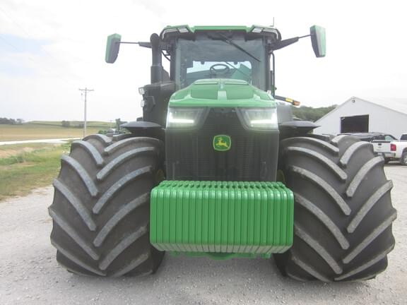 Image of John Deere 8R 410 equipment image 4