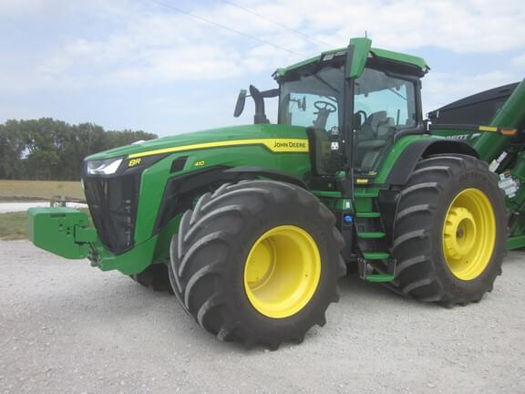 Image of John Deere 8R 410 Primary image