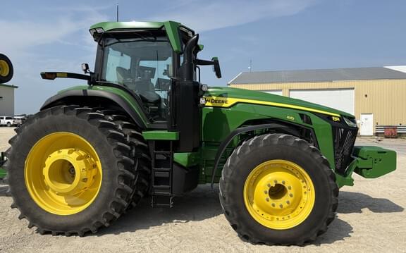Image of John Deere 8R 410 Primary Image