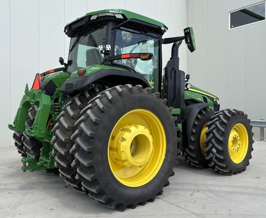 Image of John Deere 8R 410 equipment image 2