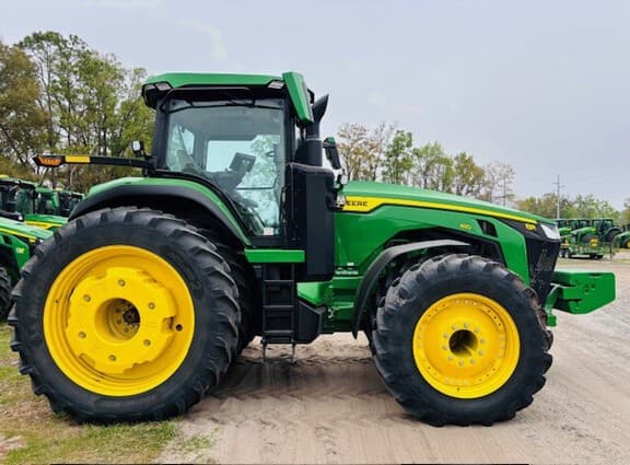 Image of John Deere 8R 410 equipment image 2