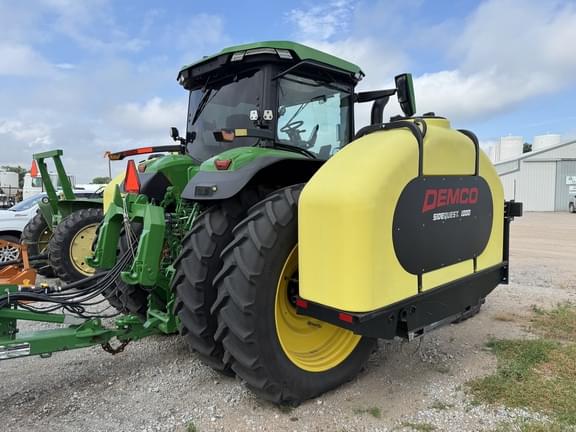 Image of John Deere 8R 410 equipment image 2