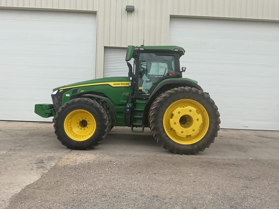 2024 John Deere 8R 410 Equipment Image0