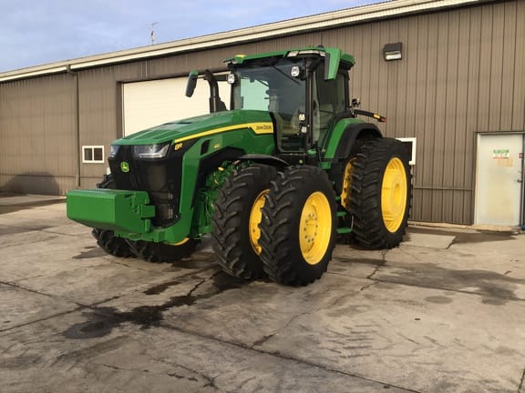2024 John Deere 8R 410 Equipment Image0